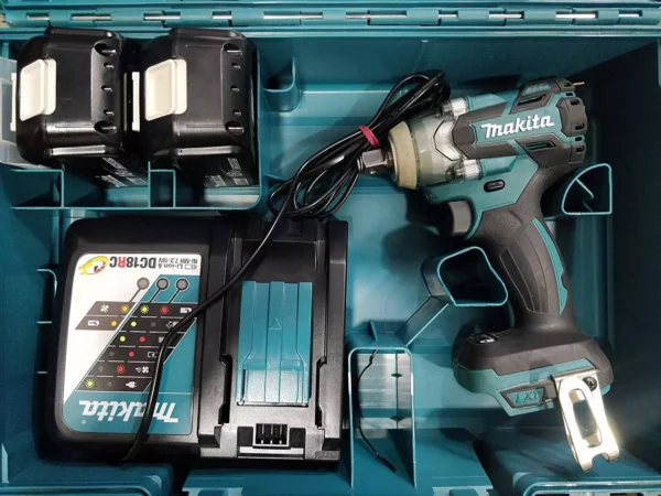 Makita 0-2800 RPM Cordless Impact Wrench - DTW285RFE - Image 3